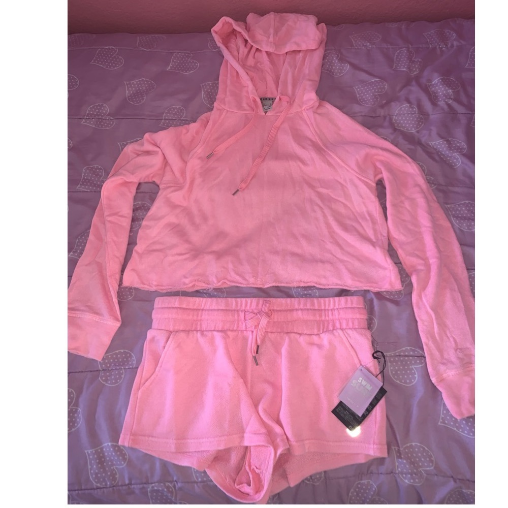 Athletic/Top-Short Knit